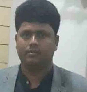 Bengal coal smuggling case: Prime accused Anup Majhi surrenders in special CBI court | Bengal coal smuggling case: Prime accused Anup Majhi surrenders in special CBI court Bengal coal smuggling case: Prime accused Anup Majhi surrenders in special CBI court | Bengal coal smuggling case: Prime accused Anup Majhi surrenders in special CBI court