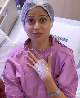 Shamita Shetty has endometriosis, to undergo surgery: Listen to your body | Shamita Shetty has endometriosis, to undergo surgery: Listen to your body Shamita Shetty has endometriosis, to undergo surgery: Listen to your body | Shamita Shetty has endometriosis, to undergo surgery: Listen to your body