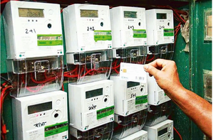 Vadodara Residents Protest Against High Electricity Bills Due to New Smart Meters | Vadodara Residents Protest Against High Electricity Bills Due to New Smart Meters