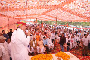 BJP's Rao Inderjit Singh makes development his main plank during campaigning in Gurugram | BJP's Rao Inderjit Singh makes development his main plank during campaigning in Gurugram