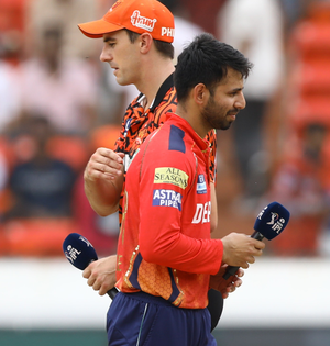 IPL 2024: PBKS opt to bat first against SRH in Hyderabad | IPL 2024: PBKS opt to bat first against SRH in Hyderabad