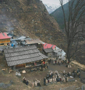 Electorate of ancient Himalayan village Malana gung ho over Lok Sabha polls | Electorate of ancient Himalayan village Malana gung ho over Lok Sabha polls