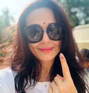 After voting, Preity Zinta declares that 'our choice today will impact every single day of our lives' | After voting, Preity Zinta declares that 'our choice today will impact every single day of our lives'