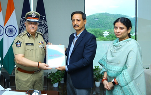 Andhra Pradesh SIT submits report on poll-related violence to DGP | Andhra Pradesh SIT submits report on poll-related violence to DGP Andhra Pradesh SIT submits report on poll-related violence to DGP | Andhra Pradesh SIT submits report on poll-related violence to DGP