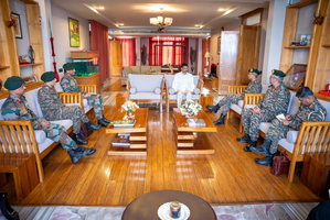 Eastern Army chief discusses India-Myanmar border security with Mizoram Governor, CM | Eastern Army chief discusses India-Myanmar border security with Mizoram Governor, CM Eastern Army chief discusses India-Myanmar border security with Mizoram Governor, CM | Eastern Army chief discusses India-Myanmar border security with Mizoram Governor, CM