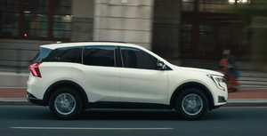 Mahindra launches new variant for 'XUV700' starting at Rs 16.89 lakh | Mahindra launches new variant for 'XUV700' starting at Rs 16.89 lakh Mahindra launches new variant for 'XUV700' starting at Rs 16.89 lakh | Mahindra launches new variant for 'XUV700' starting at Rs 16.89 lakh