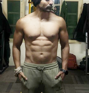 Gurmeet hasn’t eaten samosa in 14 years; 'that's the dedication it takes to maintain my physique' | Gurmeet hasn’t eaten samosa in 14 years; 'that's the dedication it takes to maintain my physique' Gurmeet hasn’t eaten samosa in 14 years; 'that's the dedication it takes to maintain my physique' | Gurmeet hasn’t eaten samosa in 14 years; 'that's the dedication it takes to maintain my physique'