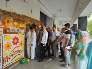 Haryana records voter turnout of 50 per cent | Haryana records voter turnout of 50 per cent Haryana records voter turnout of 50 per cent | Haryana records voter turnout of 50 per cent