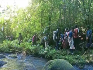 1,430 Myanmarese nationals took shelter in Mizoram in last 10 days | 1,430 Myanmarese nationals took shelter in Mizoram in last 10 days 1,430 Myanmarese nationals took shelter in Mizoram in last 10 days | 1,430 Myanmarese nationals took shelter in Mizoram in last 10 days
