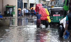 Over 500 people sent to safe locations due to adverse weather in Sri Lanka | Over 500 people sent to safe locations due to adverse weather in Sri Lanka
