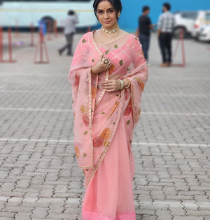 Sukhada Khandkekar styled organza, chiffon sarees, elegant suits for her role of Saraswati | Sukhada Khandkekar styled organza, chiffon sarees, elegant suits for her role of Saraswati Sukhada Khandkekar styled organza, chiffon sarees, elegant suits for her role of Saraswati | Sukhada Khandkekar styled organza, chiffon sarees, elegant suits for her role of Saraswati