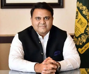 Praying defeat for PM Modi, ex-Pak minister sends 'good wishes' to Rahul Gandhi, Arvind Kejriwal and Mamata Banerjee | Praying defeat for PM Modi, ex-Pak minister sends 'good wishes' to Rahul Gandhi, Arvind Kejriwal and Mamata Banerjee Praying defeat for PM Modi, ex-Pak minister sends 'good wishes' to Rahul Gandhi, Arvind Kejriwal and Mamata Banerjee | Praying defeat for PM Modi, ex-Pak minister sends 'good wishes' to Rahul Gandhi, Arvind Kejriwal and Mamata Banerjee