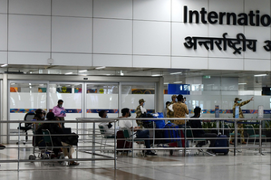 Man carried Aerodrome Entry permit ID of MP, say Customs on Tharoor's aide smuggling case | Man carried Aerodrome Entry permit ID of MP, say Customs on Tharoor's aide smuggling case Man carried Aerodrome Entry permit ID of MP, say Customs on Tharoor's aide smuggling case | Man carried Aerodrome Entry permit ID of MP, say Customs on Tharoor's aide smuggling case