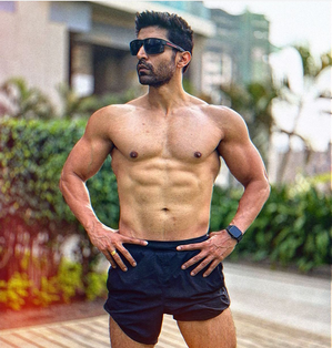 Gurmeet Choudhary eats only protein-rich boiled food, stays in shape by 'muting' his taste buds | Gurmeet Choudhary eats only protein-rich boiled food, stays in shape by 'muting' his taste buds Gurmeet Choudhary eats only protein-rich boiled food, stays in shape by 'muting' his taste buds | Gurmeet Choudhary eats only protein-rich boiled food, stays in shape by 'muting' his taste buds