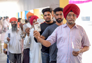 23 pc voter turnout in first four hours in Jalandhar (West) bypoll | 23 pc voter turnout in first four hours in Jalandhar (West) bypoll 23 pc voter turnout in first four hours in Jalandhar (West) bypoll | 23 pc voter turnout in first four hours in Jalandhar (West) bypoll