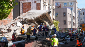 One killed as residential building collapses in Istanbul | One killed as residential building collapses in Istanbul One killed as residential building collapses in Istanbul | One killed as residential building collapses in Istanbul