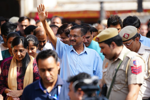 Double whammy for Kejriwal as Delhi HC stays bail, CBI moves in | Double whammy for Kejriwal as Delhi HC stays bail, CBI moves in Double whammy for Kejriwal as Delhi HC stays bail, CBI moves in | Double whammy for Kejriwal as Delhi HC stays bail, CBI moves in