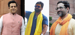 Bhojpuri star Ravi Kishan leads, Dinesh Lal Yadav Nirahua & Pawan Singh trail behind | Bhojpuri star Ravi Kishan leads, Dinesh Lal Yadav Nirahua & Pawan Singh trail behind Bhojpuri star Ravi Kishan leads, Dinesh Lal Yadav Nirahua & Pawan Singh trail behind | Bhojpuri star Ravi Kishan leads, Dinesh Lal Yadav Nirahua & Pawan Singh trail behind