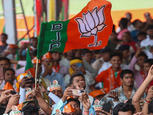 BJP heading towards a clean sweep in Madhya Pradesh | BJP heading towards a clean sweep in Madhya Pradesh BJP heading towards a clean sweep in Madhya Pradesh | BJP heading towards a clean sweep in Madhya Pradesh