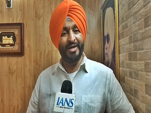 Rahul and Pannun endorsing each other, what this means, Ravneet Bittu asks Kharge | Rahul and Pannun endorsing each other, what this means, Ravneet Bittu asks Kharge Rahul and Pannun endorsing each other, what this means, Ravneet Bittu asks Kharge | Rahul and Pannun endorsing each other, what this means, Ravneet Bittu asks Kharge
