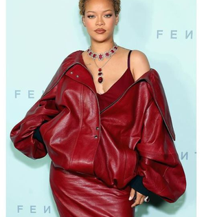 Rihanna flaunts neck-pieces by Sabyasachi, Manish Malhotra | Rihanna flaunts neck-pieces by Sabyasachi, Manish Malhotra Rihanna flaunts neck-pieces by Sabyasachi, Manish Malhotra | Rihanna flaunts neck-pieces by Sabyasachi, Manish Malhotra