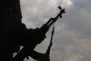 Jammu and Kashmir: Man Apprehended After Fleeing With Officer’s Weapon Frame | Jammu and Kashmir: Man Apprehended After Fleeing With Officer’s Weapon Frame Jammu and Kashmir: Man Apprehended After Fleeing With Officer’s Weapon Frame | Jammu and Kashmir: Man Apprehended After Fleeing With Officer’s Weapon Frame