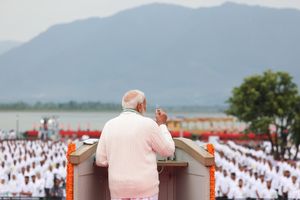PM Modi’s choice of Kashmir as Yoga Day venue is symbolic & assertive | PM Modi’s choice of Kashmir as Yoga Day venue is symbolic & assertive PM Modi’s choice of Kashmir as Yoga Day venue is symbolic & assertive | PM Modi’s choice of Kashmir as Yoga Day venue is symbolic & assertive