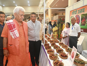 J&K L-G inaugurates Litchi Festival in Jammu | J&K L-G inaugurates Litchi Festival in Jammu J&K L-G inaugurates Litchi Festival in Jammu | J&K L-G inaugurates Litchi Festival in Jammu