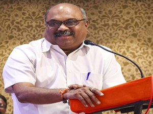 Reserve 50 per cent flats in Mumbai's new buildings for Marathis, demands SS-UBT | Reserve 50 per cent flats in Mumbai's new buildings for Marathis, demands SS-UBT