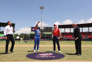 T20 World Cup: England elect to bowl first against India in rain-hit second semifinal | T20 World Cup: England elect to bowl first against India in rain-hit second semifinal T20 World Cup: England elect to bowl first against India in rain-hit second semifinal | T20 World Cup: England elect to bowl first against India in rain-hit second semifinal