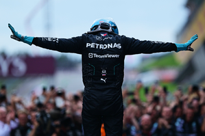 F1: Russell finishes on top after Verstappen-Norris collision in Austria GP | F1: Russell finishes on top after Verstappen-Norris collision in Austria GP F1: Russell finishes on top after Verstappen-Norris collision in Austria GP | F1: Russell finishes on top after Verstappen-Norris collision in Austria GP