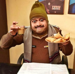 Kachoris and aloo tikki top Yogesh Tripathi's list of must-have monsoon delicacies | Kachoris and aloo tikki top Yogesh Tripathi's list of must-have monsoon delicacies Kachoris and aloo tikki top Yogesh Tripathi's list of must-have monsoon delicacies | Kachoris and aloo tikki top Yogesh Tripathi's list of must-have monsoon delicacies