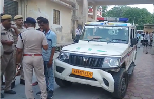 Tension in Bhilwara after Councillor's husband stabbed for bursting crackers | Tension in Bhilwara after Councillor's husband stabbed for bursting crackers Tension in Bhilwara after Councillor's husband stabbed for bursting crackers | Tension in Bhilwara after Councillor's husband stabbed for bursting crackers