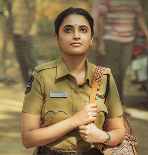 Priyanka Mohan's cop character has hope in her eyes in 1st look from 'Saripodhaa Sanivaaram’ | Priyanka Mohan's cop character has hope in her eyes in 1st look from 'Saripodhaa Sanivaaram’ Priyanka Mohan's cop character has hope in her eyes in 1st look from 'Saripodhaa Sanivaaram’ | Priyanka Mohan's cop character has hope in her eyes in 1st look from 'Saripodhaa Sanivaaram’