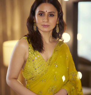 Rasika Dugal on OTT: If it allows novelty, room for new players, I consider it a healthy space | Rasika Dugal on OTT: If it allows novelty, room for new players, I consider it a healthy space Rasika Dugal on OTT: If it allows novelty, room for new players, I consider it a healthy space | Rasika Dugal on OTT: If it allows novelty, room for new players, I consider it a healthy space
