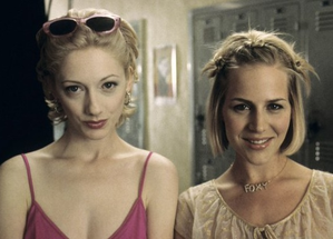 Judy Greer, Julie Benz talks about fashion they kept from ‘Jawbreaker’ | Judy Greer, Julie Benz talks about fashion they kept from ‘Jawbreaker’ Judy Greer, Julie Benz talks about fashion they kept from ‘Jawbreaker’ | Judy Greer, Julie Benz talks about fashion they kept from ‘Jawbreaker’