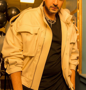 Karan Kundrra concerned about unemployment in India, dodges question on 'Bigg Boss OTT3' | Karan Kundrra concerned about unemployment in India, dodges question on 'Bigg Boss OTT3' Karan Kundrra concerned about unemployment in India, dodges question on 'Bigg Boss OTT3' | Karan Kundrra concerned about unemployment in India, dodges question on 'Bigg Boss OTT3'