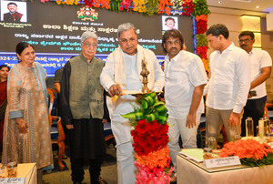 School children to get eggs four days a week in Karnataka: Siddaramaiah | School children to get eggs four days a week in Karnataka: Siddaramaiah School children to get eggs four days a week in Karnataka: Siddaramaiah | School children to get eggs four days a week in Karnataka: Siddaramaiah