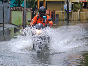 Heavy rain alert sounded for six districts of MP | Heavy rain alert sounded for six districts of MP Heavy rain alert sounded for six districts of MP | Heavy rain alert sounded for six districts of MP