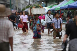 Widespread floods displace large number of people in southern Myanmar | Widespread floods displace large number of people in southern Myanmar Widespread floods displace large number of people in southern Myanmar | Widespread floods displace large number of people in southern Myanmar