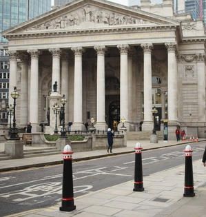 Bank of England cuts interest rate to 5 percent | Bank of England cuts interest rate to 5 percent Bank of England cuts interest rate to 5 percent | Bank of England cuts interest rate to 5 percent