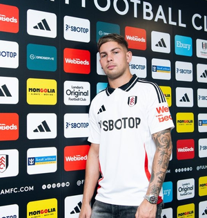 Fulham sign England midfielder Emile Smith Rowe on five-year deal | Fulham sign England midfielder Emile Smith Rowe on five-year deal Fulham sign England midfielder Emile Smith Rowe on five-year deal | Fulham sign England midfielder Emile Smith Rowe on five-year deal