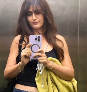 Fatima Sana Shaikh gets a haircut, brings back her old look | Fatima Sana Shaikh gets a haircut, brings back her old look Fatima Sana Shaikh gets a haircut, brings back her old look | Fatima Sana Shaikh gets a haircut, brings back her old look