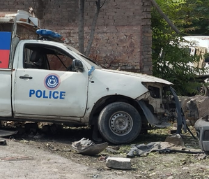 Three injured in Pakistan blast | Three injured in Pakistan blast