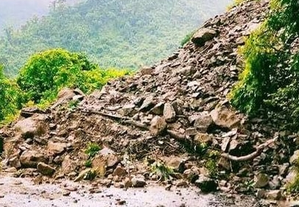 Pakistan: 12 killed in landslide | Pakistan: 12 killed in landslide Pakistan: 12 killed in landslide | Pakistan: 12 killed in landslide