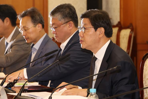 S. Korean presidential committee proposes raising cost coverage in essential medical fields | S. Korean presidential committee proposes raising cost coverage in essential medical fields
