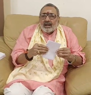 Giriraj Singh receives ‘threatening’ phone call from Pakistan | Giriraj Singh receives ‘threatening’ phone call from Pakistan Giriraj Singh receives ‘threatening’ phone call from Pakistan | Giriraj Singh receives ‘threatening’ phone call from Pakistan