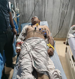 Youth Cong VP thrashed by Kerala Police at protest seeking CM Vijayan’s resignation | Youth Cong VP thrashed by Kerala Police at protest seeking CM Vijayan’s resignation Youth Cong VP thrashed by Kerala Police at protest seeking CM Vijayan’s resignation | Youth Cong VP thrashed by Kerala Police at protest seeking CM Vijayan’s resignation