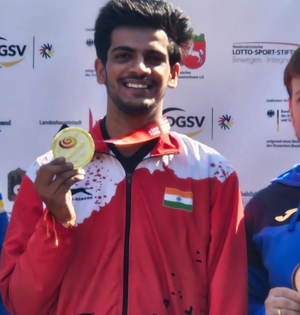 World Deaf Shooting C'ship: Shourya Saini sets record to win gold in 50m Rifle 3 Positions | World Deaf Shooting C'ship: Shourya Saini sets record to win gold in 50m Rifle 3 Positions World Deaf Shooting C'ship: Shourya Saini sets record to win gold in 50m Rifle 3 Positions | World Deaf Shooting C'ship: Shourya Saini sets record to win gold in 50m Rifle 3 Positions