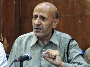 Jailed J&K MP Engineer Rashid’s father passes away in Delhi hospital | Jailed J&K MP Engineer Rashid’s father passes away in Delhi hospital
